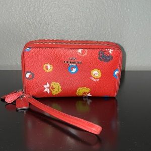coach double zipper wristlet